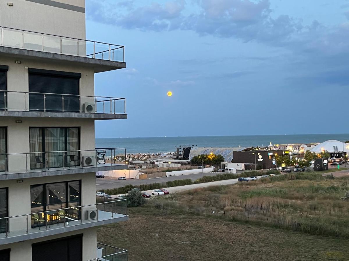 Luxury Studio 42 De Silva Mamaia Kültér fotó