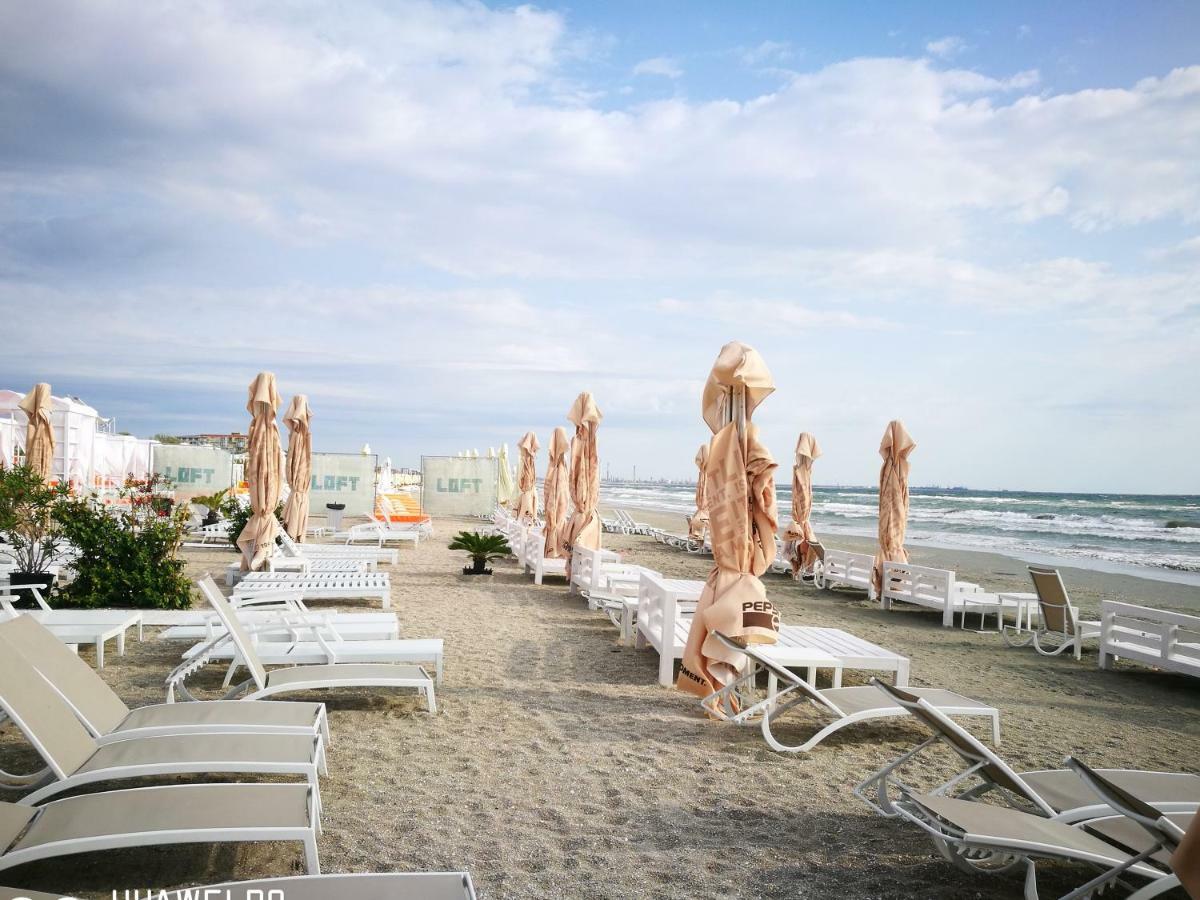 Luxury Studio 42 De Silva Mamaia Kültér fotó